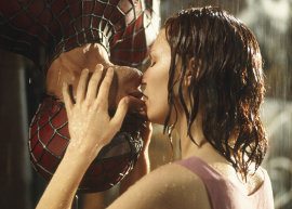 Beijo ao contrário de 'Homem-Aranha'