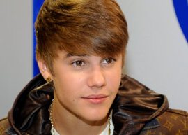 Justin Bieber compra moto de 40 mil reais