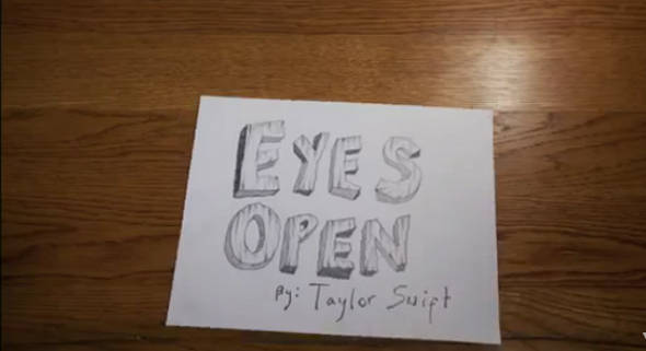 Fofa! Taylor Swift lança clipe de Eye Open em stop motion