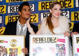 Rebeldes ganham discos de Ouro e Platina