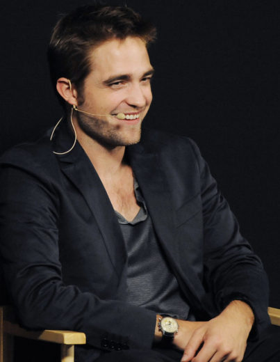 Robert Pattinson diz que cansou da saga “Crepúsculo”