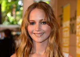 Jennifer Lawrence quer ganhar dez milhões de dólares para atuar em “Em Chamas”