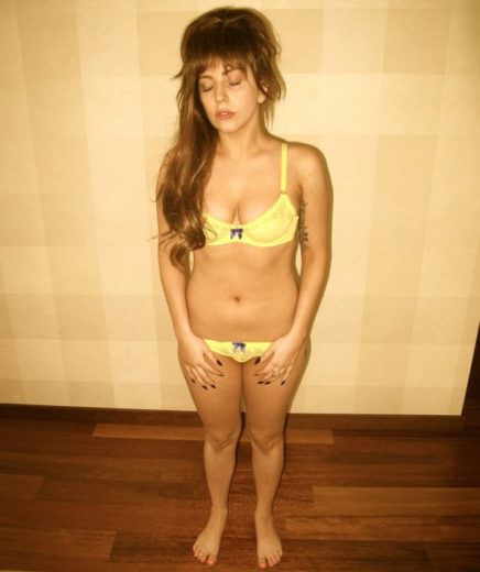 Lady Gaga revela luta contra anorexia e bulimia
