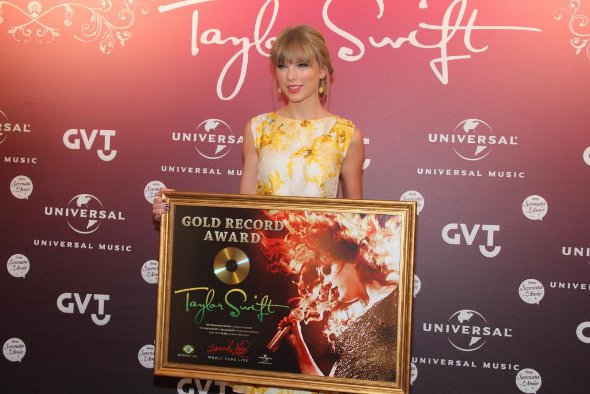 Taylor Swift ganha disco de ouro