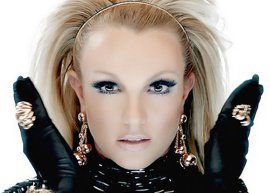 Britney Spears lança clipe com Will.I.am