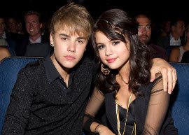 OMG! Selena Gomez e Justin Bieber terminaram, segundo site