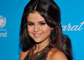 Crise com Justin Bieber faz Selena adoecer, diz revista