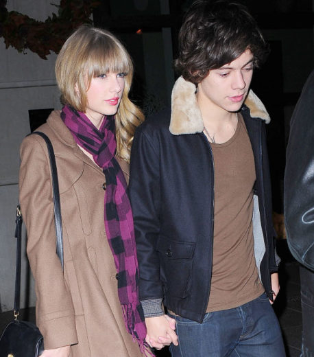 Harry Styles voa em jatinho particular de Taylor Swift