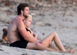 Miley Cyrus curte férias com Liam Hemsworth na Costa Rica