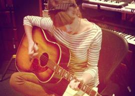 Taylor Swift está gravando músicas novas