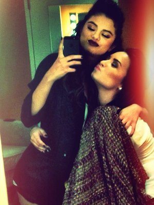 Selena Gomez e Demi Lovato