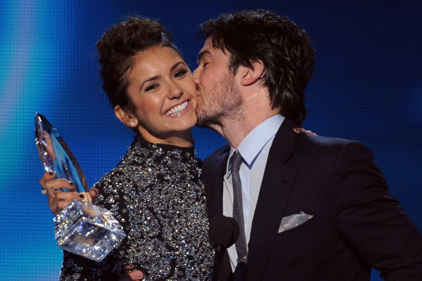 Nina Dobrev e Iam Somerhalder