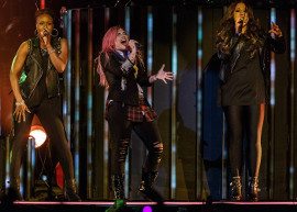 Começou! Demi Lovato inicia turnê no Canadá