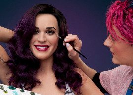 Katy Perry ganha estátua de cera no Museu Madame Tussauds