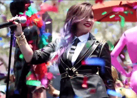 Assista ao clipe de "Really Don't Care", da Demi Lovato