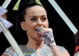 Katy Perry ajuda em campanha em prol da educação