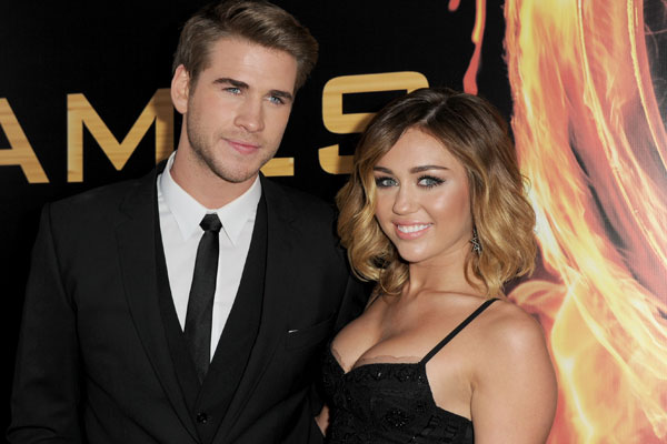 Miley Cyrus tem encontro com ex-noivo