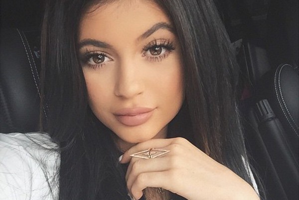 Kylie Jenner conta que sofre bullying desde os nove anos