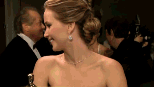 Veja novos teasers de "Jogos Vorazes: A Esperança - O Final" e pôster com Jennifer Lawrence