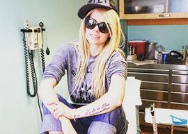 Avril Lavigne fala sobre sua saúde no Instagram