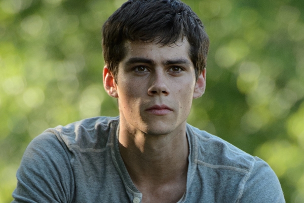 Dylan O'Brien sofre acidente durante gravação de "Maze Runner"