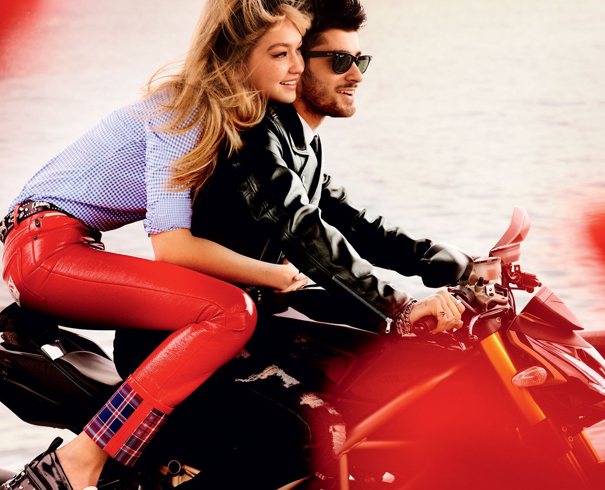 gigi hadid zayn malik moto vermelha