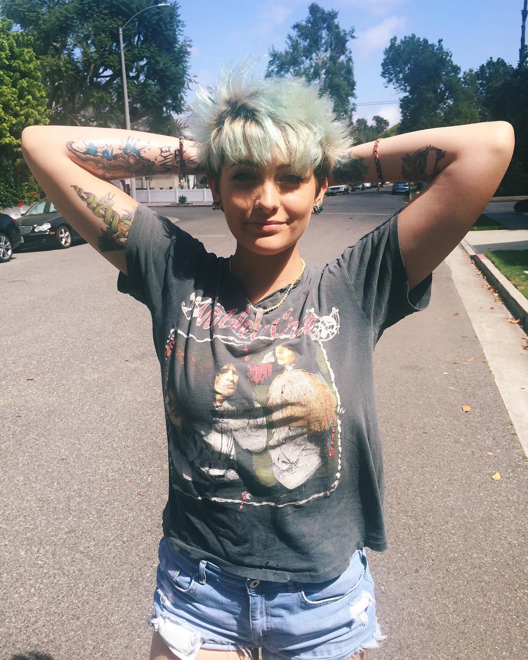 Paris Jackson publica mensagem emocionante em homenagem ao pai