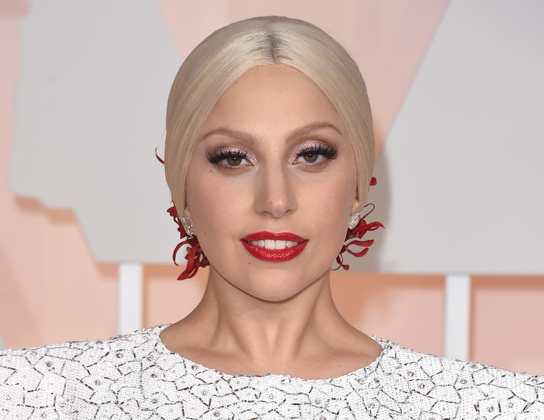 Lady Gaga desabafa sobre fama