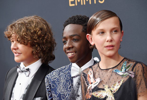 elenco mirim stranger things