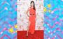 Kendall Jenner usando vestido vermelho