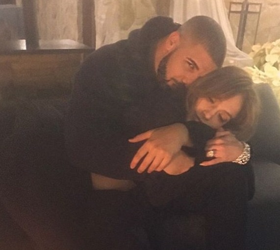 Drake e Jennifer Lopez postam foto juntinhos: será que tá rolando?