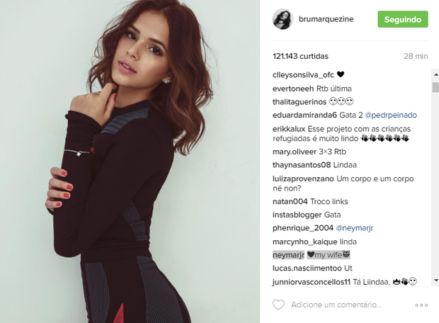 Neymar comenta minha esposa em foto de Bruna Marquezine
