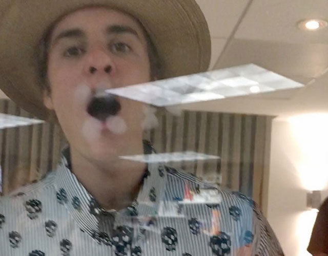 justin bieber de boca aberta careta