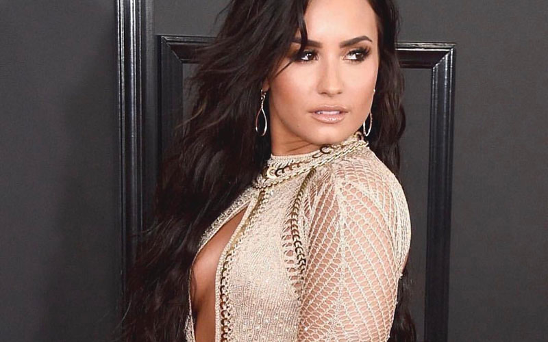 Demi Lovato com o vestido do Grammys