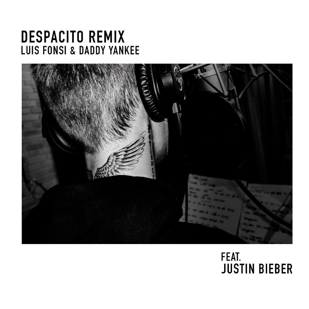 Justin Bieber com fones de ouvido de costas, capa do single 'despacito'