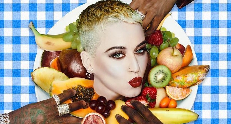 Katy Perry durante audio de Bon Appétit