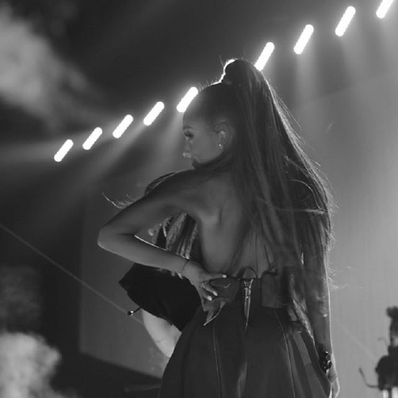 Ariana Grande em show