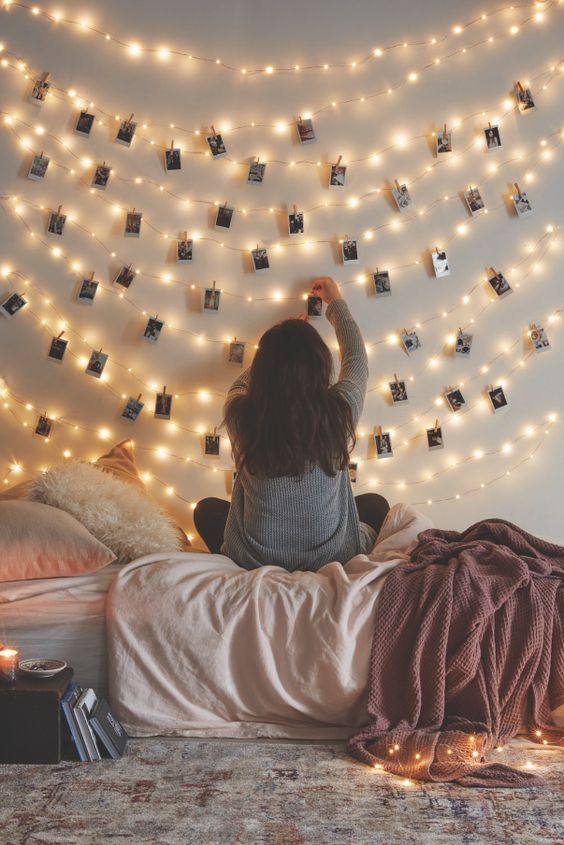 Varais de fotos: diversos tipos supercriativos de varaizinhos para decorar os espaços da sua casa!
