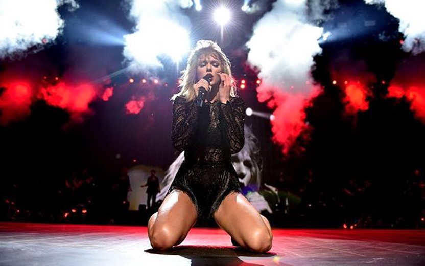 Taylor Swift vence processo, Formation