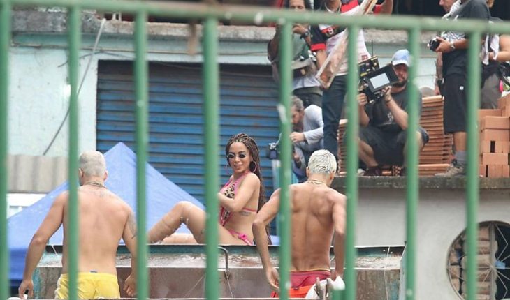 Vai Malandra': Anitta dá a jogada final do Checkmate e lança o clipe mais  esperado do ano