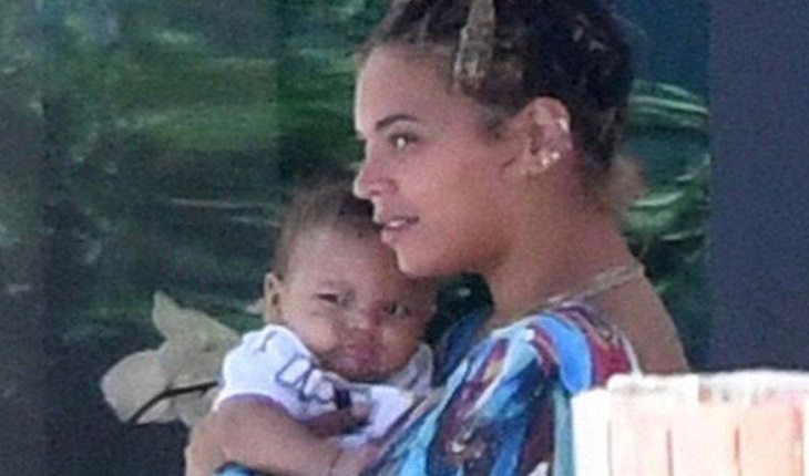 Paparazzi consegue tirar a primeira foto dos g u00eameos de Beyoncé! Todateen Gemeos ~ Paparazzi consegue tirar a primeira foto dos g u00eameos de Beyoncé!
