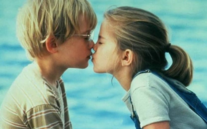 Os filmes da Netflix com os beijos mais inesquecíveis ever