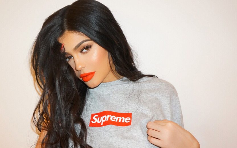Nova linha de maquiagem da Kylie Jenner é inspirada em Stormi