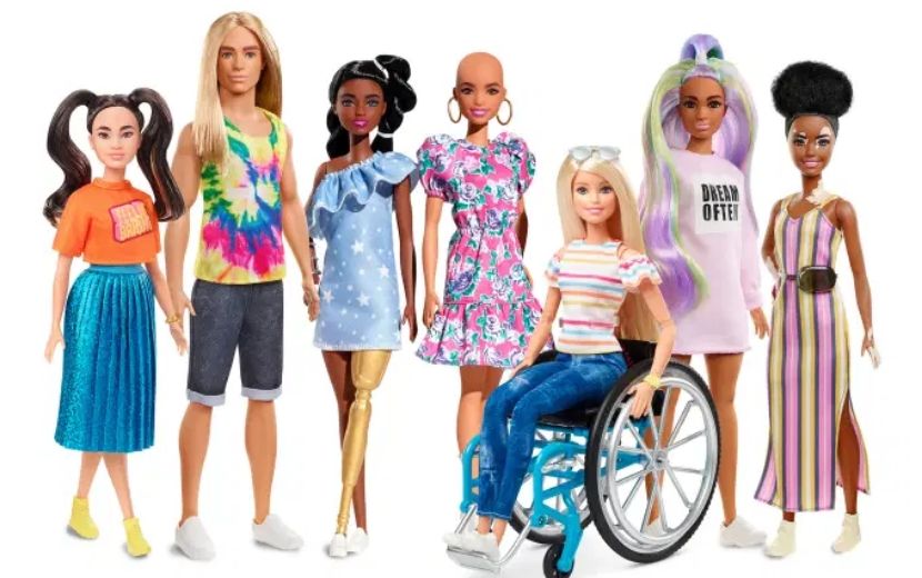 A diversidade chegou nas Barbies e as novas bonecas são tudo o que a gente sempre pediu