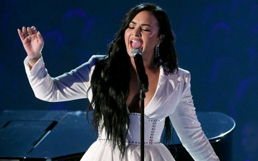 Demi Lovata apresenta nova música no Grammy 2020