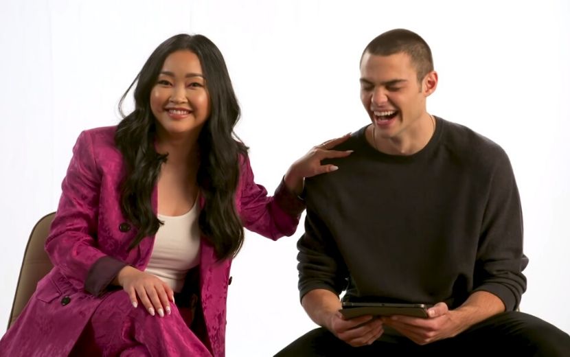 Lana Condor e Noah Centineo lendo tuítes em português é tudo o que você precisa ver hoje!