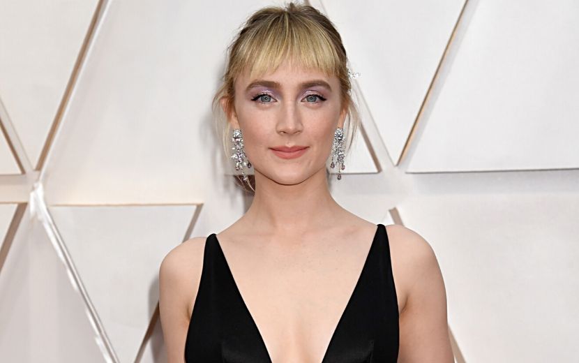 Vestido de Saoirse Ronan no Oscar 2020 teve parte reciclada do look de outra premiação