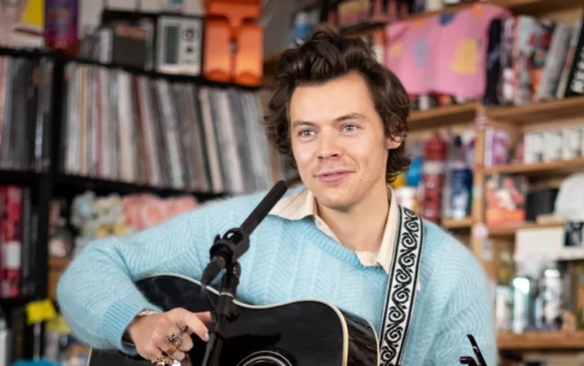 Harry Styles revela qual música já odiou em seu novo álbum, "Fine Line"