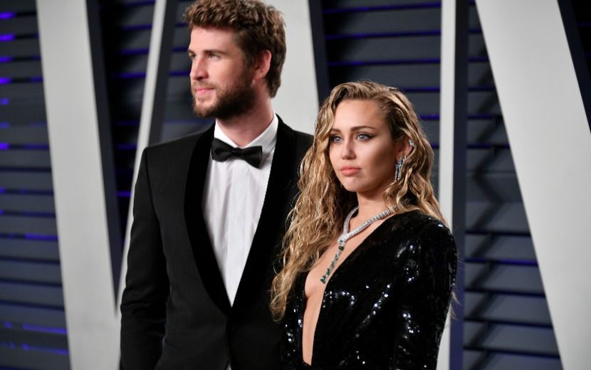 Liam Hemsworth fala sobre vida após divórcio com Miley Cyrus: "Reconstruindo"