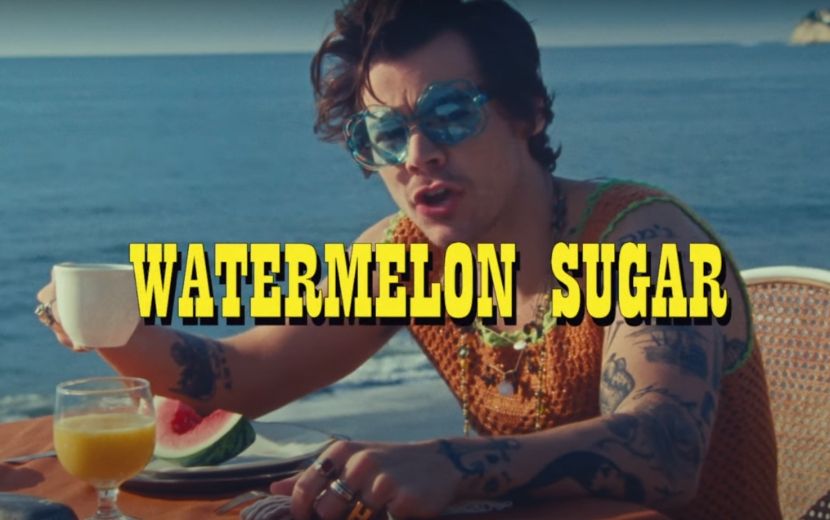 Watermelon Sugar: Harry Styles devora melancias no clipe mais sexy de sua carreira